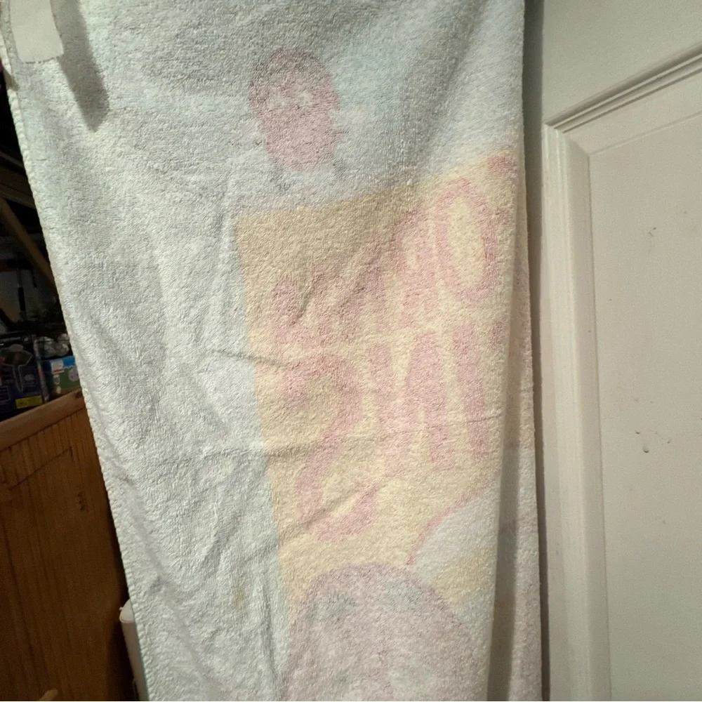 VINTAGE 1987 California Raisins Beach Towel VTG 58